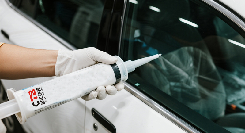 聚氨酯胶固化慢、容易流淌是什么原因，如何解决？